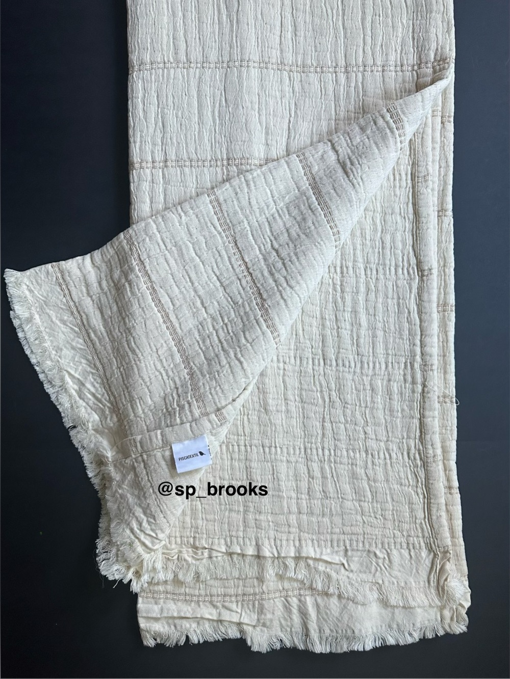 🎁Piscatextil Throw Blanket - Ivory with Tan Stitching - Picture 4 of 7